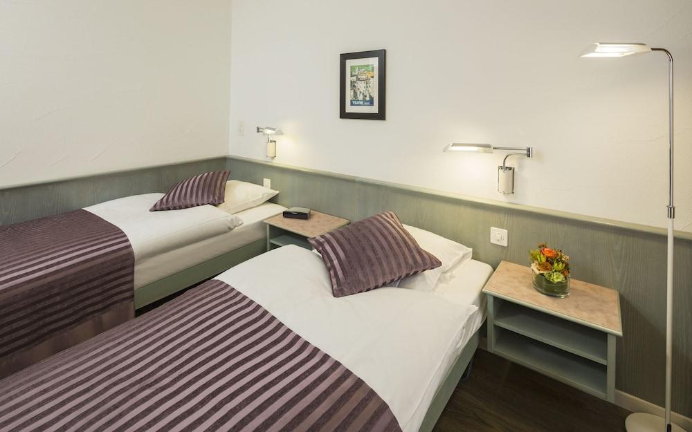Sommerau-Ticino Swiss Quality Hotel Dietikon Luaran gambar
