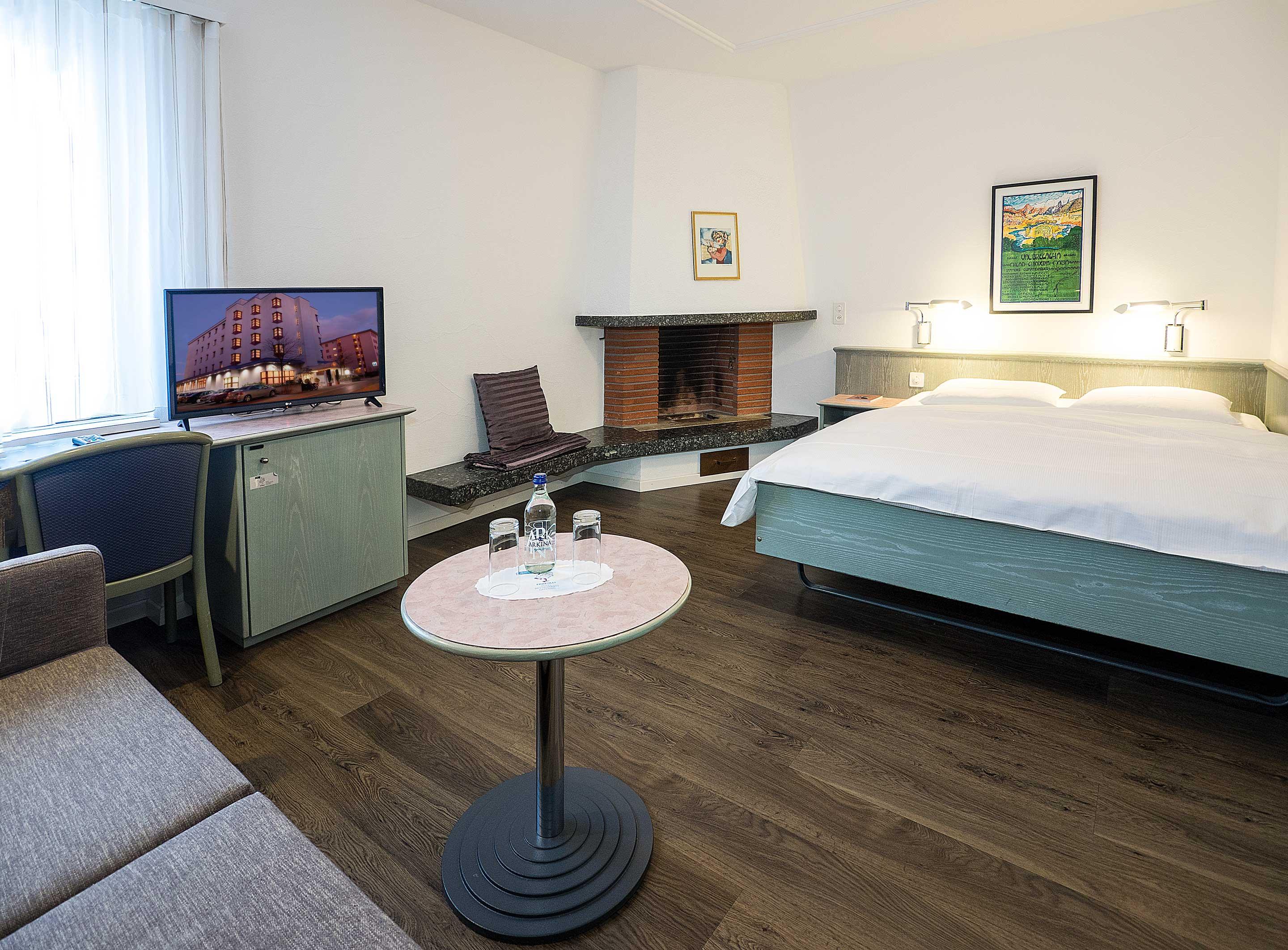 Sommerau-Ticino Swiss Quality Hotel Dietikon Luaran gambar