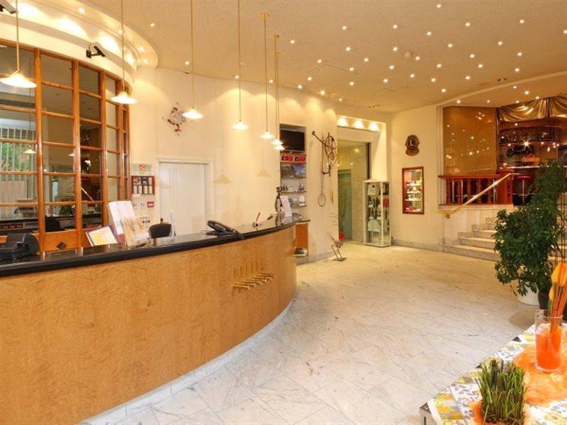 Sommerau-Ticino Swiss Quality Hotel Dietikon Luaran gambar